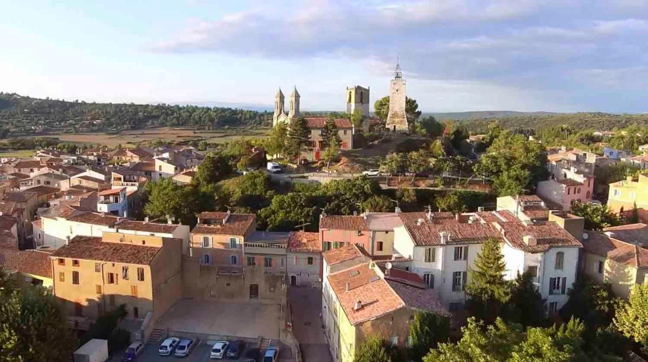 Gite Les 4 Chemins Rians  Exteriér fotografie